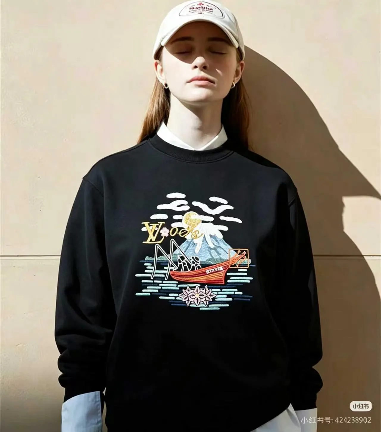 Louis Vuitton/ logo